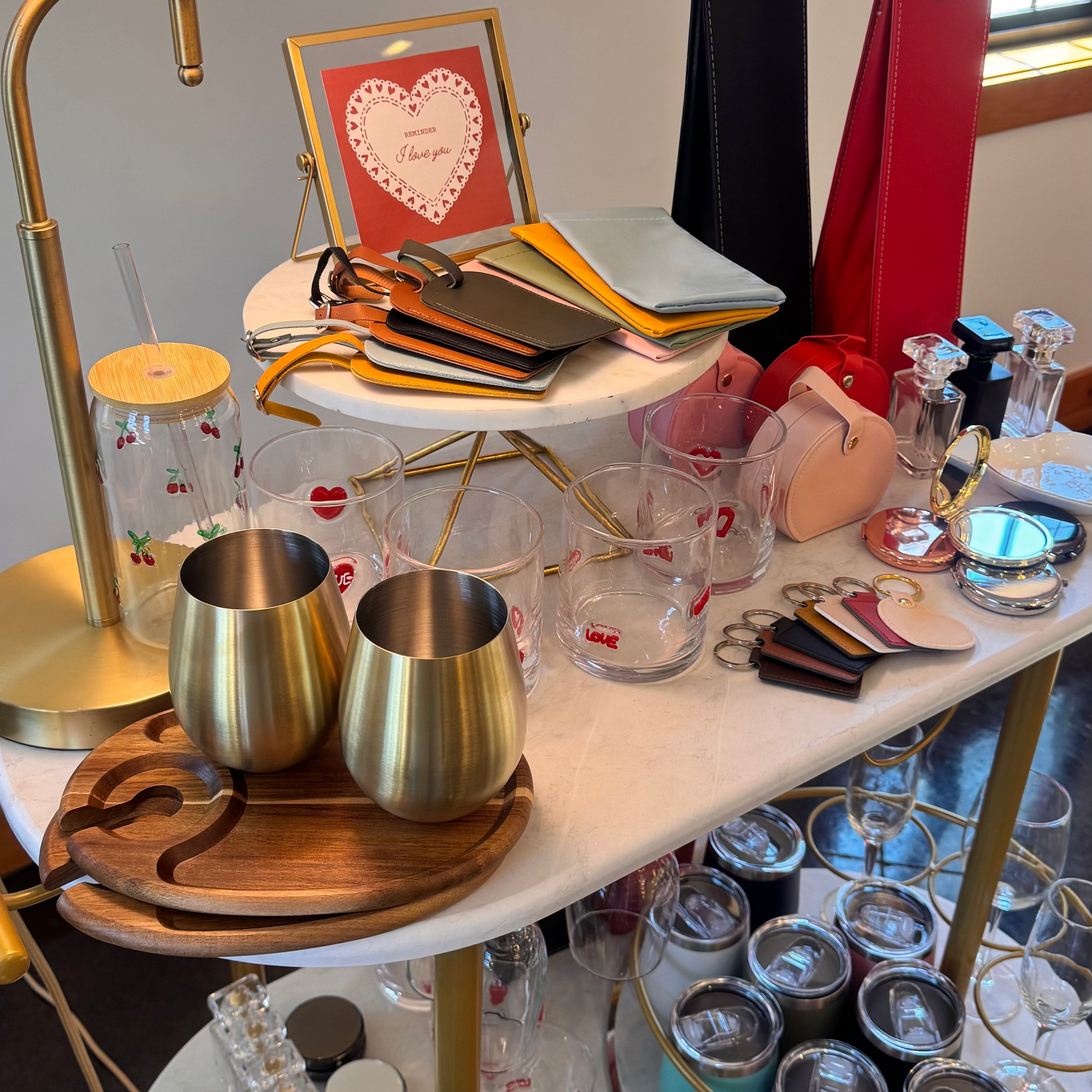 personalized gifts at popup in kansas city
