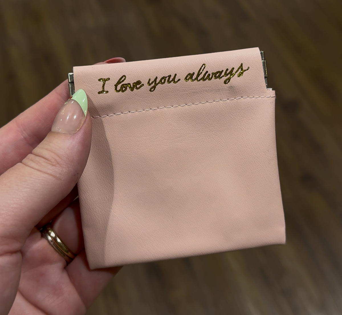 hot foiling on leather pouches for womens golf event in kansas city